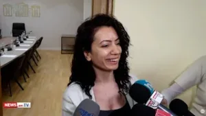 Ես չեմ կիսում եղբորս տեսակետը. նա աթեիստ է. Պողոսյանը` եղբոր սկանդալային գրառման մասին