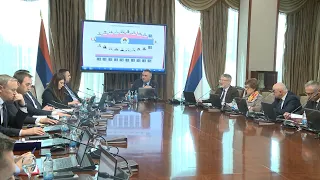 Vlada odobrila jednokratnu pomoć: 100 KM osnovcima, 150 KM srednjoškolcima i studentima- 04.09.2026.