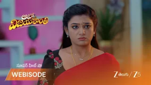 AUTO VIJAYASHANTI | పాము కాటు నుంచి తప్పించుకున్న విజయశాంతి