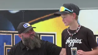 Dancing Umpire visits Brazos Valley Bombers