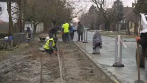 Krónika: Folytatódott az Önkormányzat járdafelújítási programja (2026.02.06.)