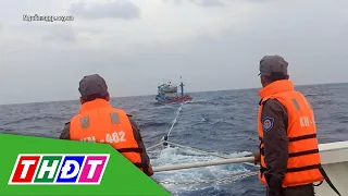 Coast Guard timely assists fishing boat in distress at sea | THDT