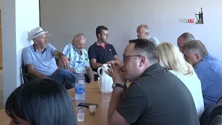 Prilog   RTVKV   Mesni odbor SNS u selu Ladjevci saslusani predlozi mestana dogovoreni prvi projekti