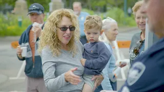 White Bear Lake Cops and Donuts at the Farmers Market