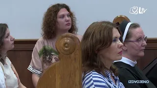 Pregled dana - Kanonski mandati uručeni vjeroučiteljima i odgojiteljicama u vjeri