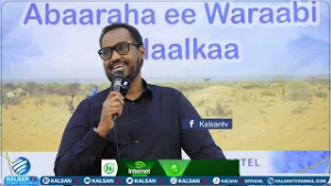 Кандидат в президенты Лиибан Ахмед Хасан пожертвовал 1000 порций еды пострадавшим от засухи жител...