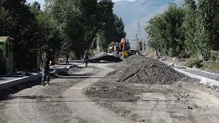 18 09 26 Դդմաշենում ավարտվել, իսկ Գագարինում շարունակվում են ասֆալտապատման աշխատանքները։