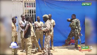 NIGER  - TENTATIVE DE COUP D'É#T MENÉE PAR DES SOLDATS MUTINS DANS LA NUIT DU VENDREDI 28 AOUT