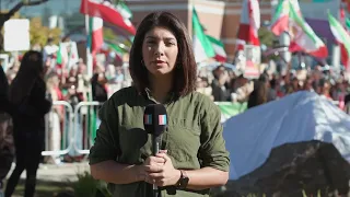 یادبود جاویدنامان انقلاب شیر و خورشید در شهر وان کانادا