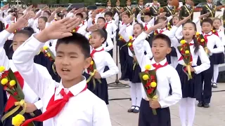 Children sing at Martyrs' Day ceremony honoring fallen heroes