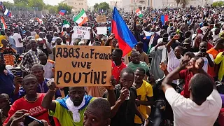 Niger blames France for inciting failed mutiny, Paris denies involvement