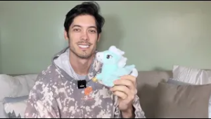 Global stars celebrate: Actor Matt William Knowles reacts to Spring Festival Gala