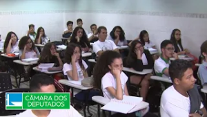 Câmara aprova disciplina de educação financeira do ensino fundamental ao médio - 13/02/2026