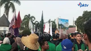 East Kalimantan People's Alliance Protests at Governor's Office
