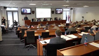 Počet volebných obvodov aj poslancov kraja sa nezmení