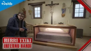 Pepe dragoi bizarduna eta sei behatzdun gorpua!