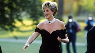 Vestido da vingança da princesa Diana vai a leilão