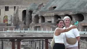 Roma invasa da B&B e case vacanza: l'incontro in Campidoglio - Canale 10