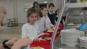 В школе № 67 Владивостока прошла проверка организации питания учащихся.