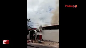 Kafe Terbakar di Guguk Panjang Bukittinggi, 6 Armada Damkar Dikerahkan