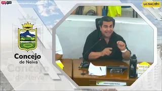 Why a stadium on an island? Huila businessman Felipe Olave explains to the city council members