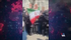 به آتش کشیده شدن پرچم جمهوری اسلامی در سومین روز اعتراضات دانشجویان در ایران