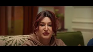 فمّا أمّ  في الدنيا ما تحبّش بنتها؟  ?