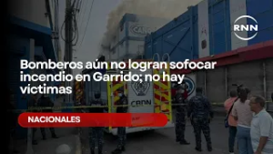 Bomberos aún no logran sofocar incendio en Garrido; no hay víctimas