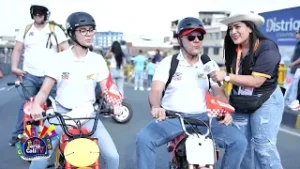 LAS MOTOS QUE SE ROBARON EL SHOW EN EL DESFILE DE AUTOS CLASICOS Y ANTIGUOS - #DeFeriaConCaliTV