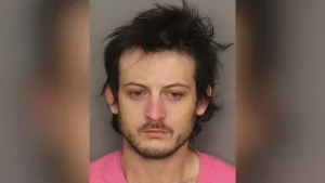 Man accused of trying to bribe police in Jefferson County