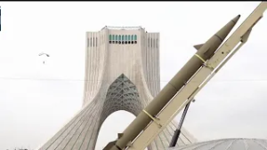 L'Iran fait étalage de son arsenal