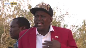 PRESIDENT MASISI ADDRESSING FOLLOWERS AT A BDP RALLY