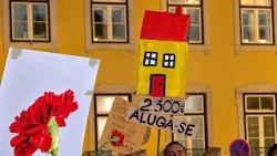 Portugal: crise da habitação em Lisboa motiva protesto junto ao parlamento