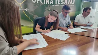 Ugovori NHU Oslonac za podršku talentovanim učenicima i studentima | TH 1026