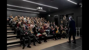 Conversa com estudantes sobre o Dia Internacional em Memória das Vítimas do Holocausto (2026/01/27)