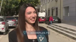 Ndihmë financiare për ekselentët, studentët e Mjekësisë tregojnë sfidat dhe ambiciet për shkollën