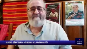 Le pouvoir est peur, tellement il n'a aucun perdu lien avec le peuple.