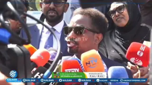 Депутат Саадак Джун: «Предыдущее правительство попирало Конституцию, но сегодня временное правите...