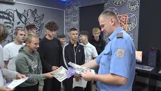 Pinsk teenagers taught how to avoid falling for scammers' tricks