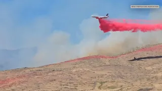 Hawk Fire near Reno threatens homes as firefighters urge residents to leave early