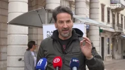 Miletić na Korzu prikuplja potpise za slobodne plaže: „Plaže pripadaju svima”