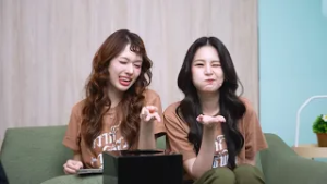 ขอต้อนรับแขกรับเชิญสุดพิเศษ แอปเปิ้ล & มิ้ม จาก วิวาห์ปฐพี ? จะมาเมาท์มอยใน รายการ เปิดตี้ชวนมาจอย