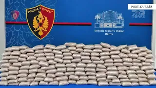 Top News - 'Akullore' kanadeze në Durrës/ Kapen në port mbi 100 kilogramë hashash