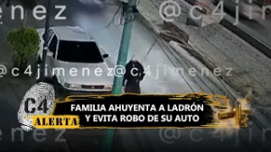 ¡A escobazos y tubazos! Familia ataca a ladrón que trataba de robar su auto en Magdalena Contreras