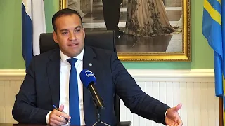 Minister Wever ta splica rol di LAFT den refinanciamento di debe publico