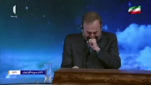 La tv di stato IRANIANA annuncia  la MORTE DI KHAMENEI: il conduttore sopraffatto dal pianto