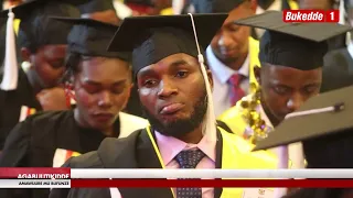 Agabuutikidde: Abayizi abasoba mu 500 batikkiddwa. Pulezidenti awabudde  basome nnyo ebya Sayansi,