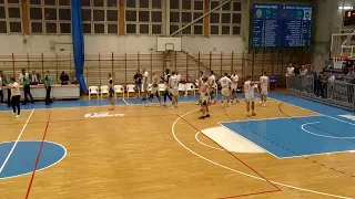 IZGALMAS VÉGJÁTÉK AZ ELSŐ KOSÁRMECCSEN