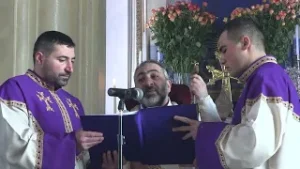 Գեղարքունյաց թեմի նորանշանակ առաջնորդական տեղապահը մատուցեց առաջին Պատարագը