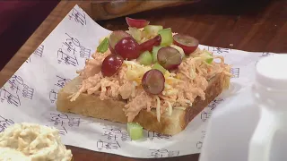 Rustic Table: Comfort Food & Made from Scratch Meals on Wheels